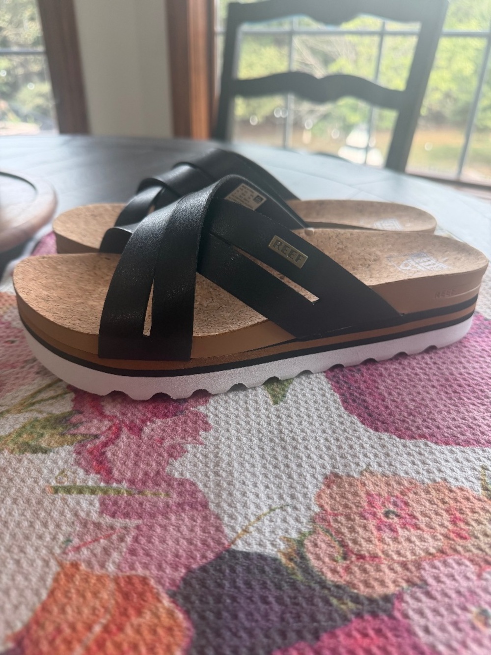 Reef women’s sandals